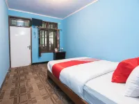 OYO 1852 Intan Bromo Homestay Tengger Caldera 주변 호텔