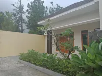 Abhaya Villa Hotel a Wonosobo