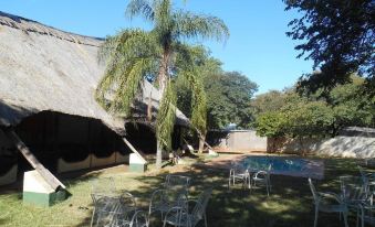 Victoria Falls Budget Hotel