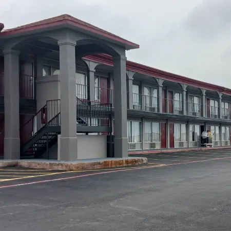 Red Roof Inn Fort Worth West Отели в г. Уайт Сетлемент