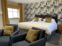 The Red Lion Inn Hotels in Spilsby
