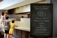 Embassy Suites by Hilton Los Angeles International Airport South Các khách sạn ở El Segundo