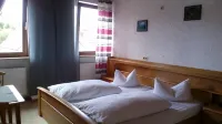 Weinhotel Goger Các khách sạn ở Eltmann