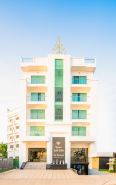 Intouch Riverside Hotel