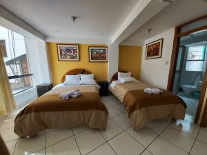 Hostal Tayta Wasi II - Pavitos