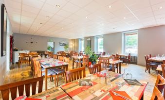 Hotel de La Gare - Housity