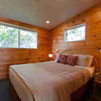 Pauanui Pines Motor Lodge Rooms