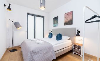 Apartment Nadwislanska Cracow by Renters