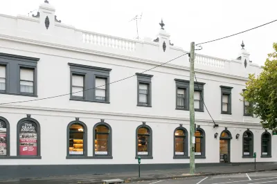 The Cally Hotel Các khách sạn ở Warrnambool