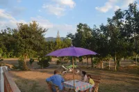 Maewin Terrace Hotels in Mae Wang