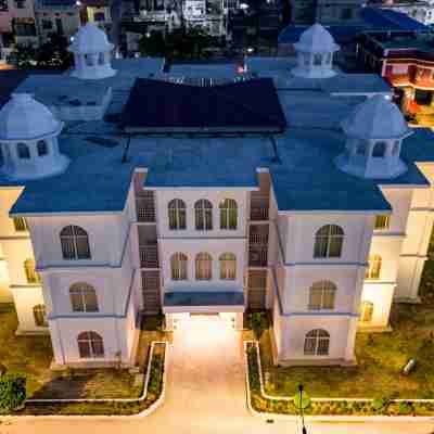 Mithila Yatri Niwas Hotel Exterior