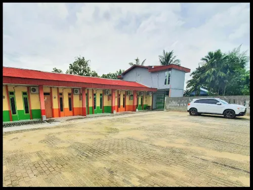 Rainbow Singkawang - Parking