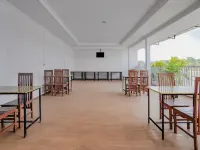 OYO 90086 Pondok Tasyiq Guest House Syariah Hôtels à : Singaparna