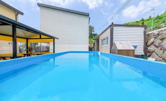 Namhae Modern Spa Pension (Four Seasons BBQ)