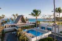 Maui Beach Hotel - Beach