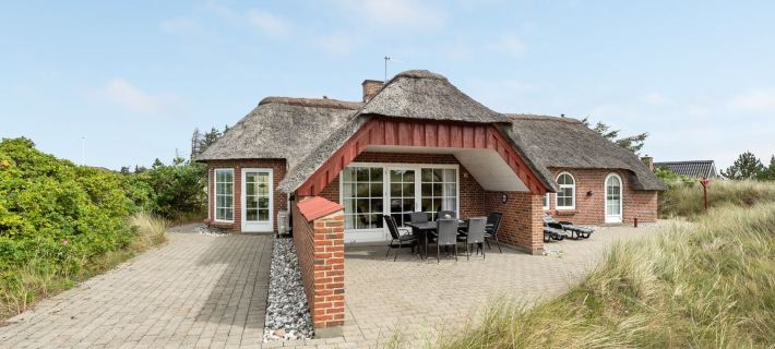 "Sannie" - 450m from the Sea Hotels in Sondervig