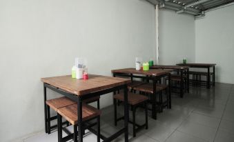 Guest House Anakku - Housity