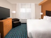 Fairfield Inn & Suites Washington, DC/New York Avenue Hotels near Brooks Station