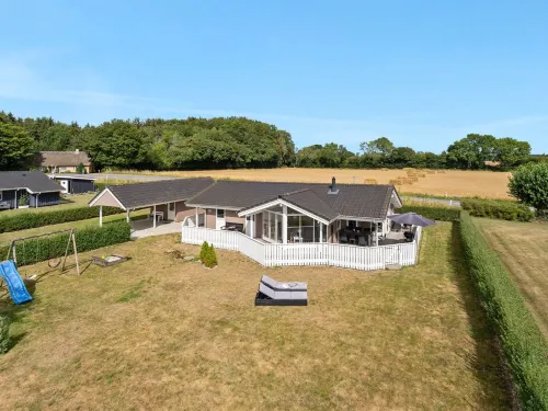 "Stefanka" - 600m from the Sea Hotels in Rudkøbing