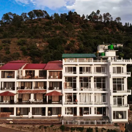 Stonewood Hotel