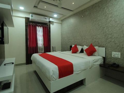 Regal Residency