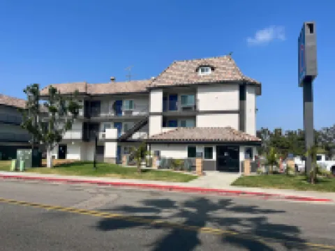 Studio 6 Suites Escondido CA Hotels in Escondido