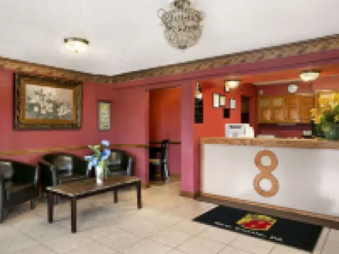 Super 8 by Wyndham New Castle Hotels in Lawrence County