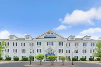 Baymont by Wyndham Pearl - 2-Star