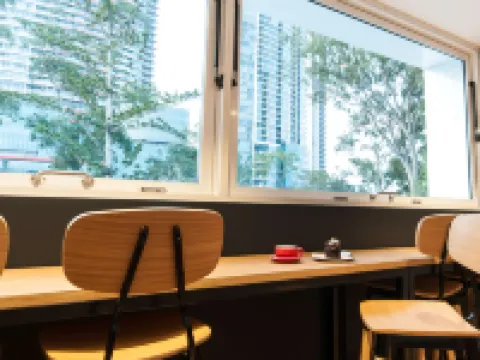 Woodroffe Hotel Hotels in Southport