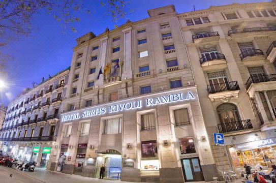 1. 호텔 세르 리볼..