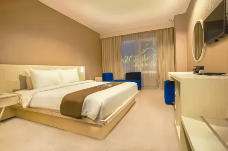 Royal Regantris Cendana