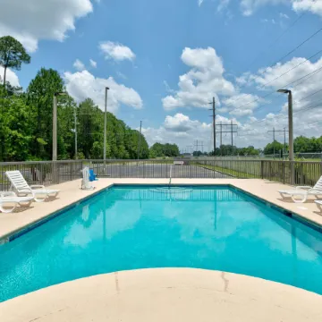 Super 8 by Wyndham Diberville Biloxi Area