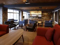 교우 바 라운지 & 인