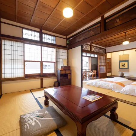 Inase Otsu Machiya Bed and Breakfast Hotels in Ōtsu