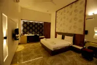 Zodiac Zen Hotels in Latur