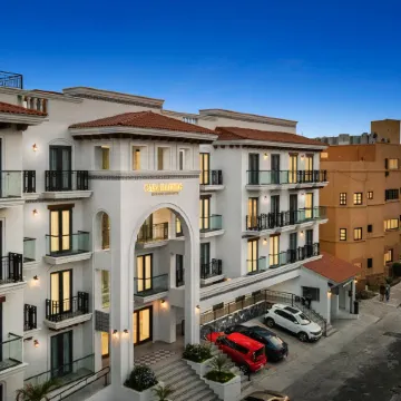 Casa Barros Vacation Condos