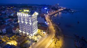 Riverside Hotel Quảng Bình