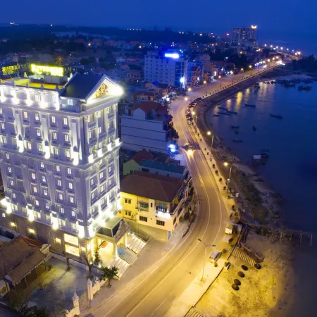 Riverside Hotel Quang Binh
