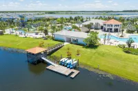 Luxurious Décor 4 Bd w/ Pool Close to Disney 4820