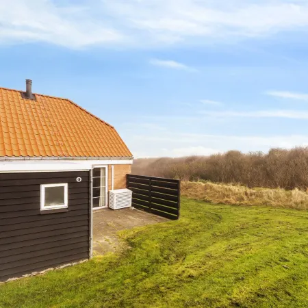 "Ubbe" - 200m from the Sea