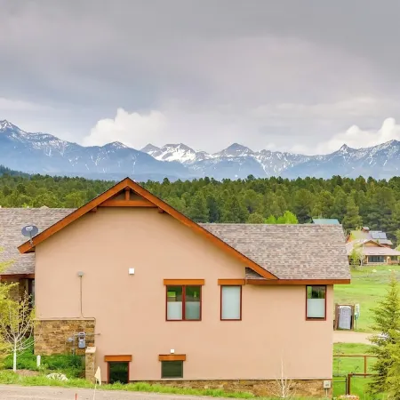 Deck & Fire Pit: Pagosa Springs Home!
