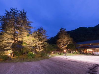 ホテル周辺 花巻温泉 佳松園の写真