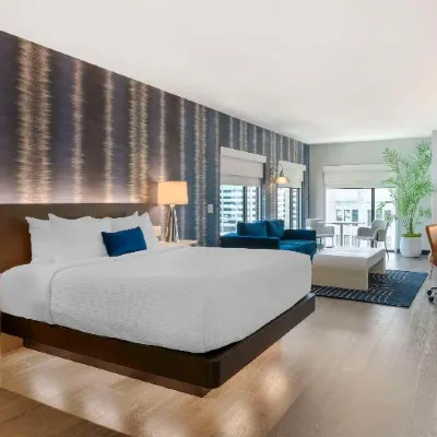 كامبريا هوتل ديترويت داون تاون Hotels near قاعة سانت أندروز