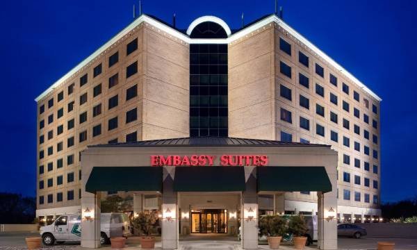 Embassy Suites by Hilton Dallas Love Field