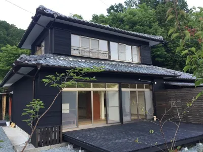 Guest House Mate Mate Hotels near JR Tochihara Station