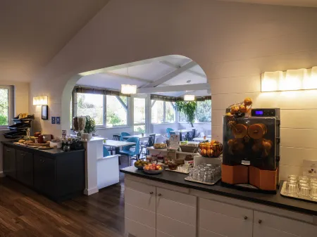 Ibis Styles Quimper Отели рядом со станцией GARE SNCF RAILWAY STATION