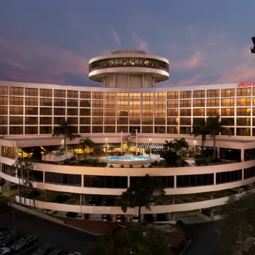 Tampa Airport Marriott Отели рядом с достопримечательностью «Поле для гольфа Rocky Point Golf»