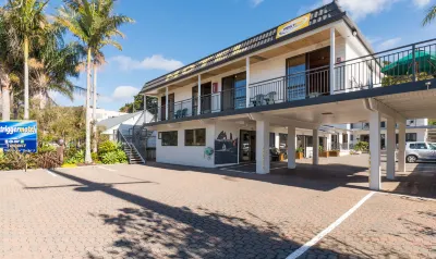 Outrigger Motel