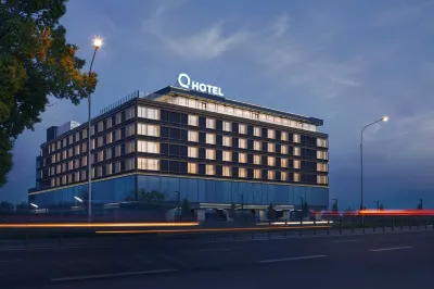 Q Hotel Plus Wrocław Bielany Hotel di 