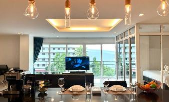 618-Penthouse 3 Bedrooms Walking to Patong Beach